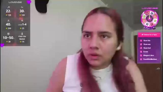 Image 12 of lexydavis Stream on Chaturbate on 1 month ago