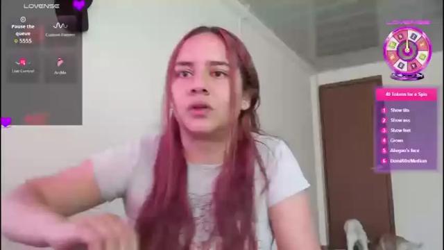 Image 2 of lexydavis Stream on Chaturbate on 1 month ago