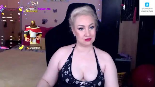 Image 11 of lexygold Stream on Chaturbate on 29 days ago