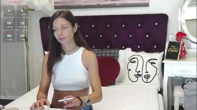 Image 4 of lexylee17 Stream on Chaturbate on 1 month ago