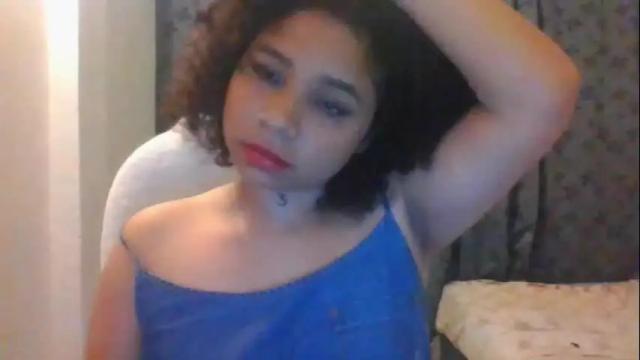 Image 6 of lexymiki Stream on Chaturbate on 1 month ago
