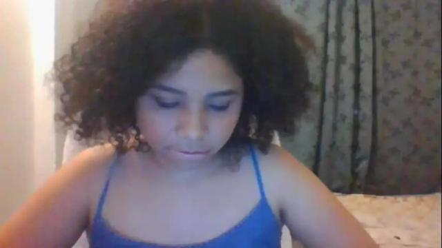 Image 7 of lexymiki Stream on Chaturbate on 1 month ago