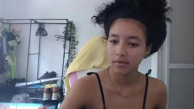 Image 8 of ley_blus1 Stream on Chaturbate on 11 days ago