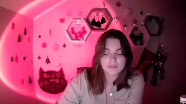 Image 12 of leya_love_leya Stream on Chaturbate on 15 months ago