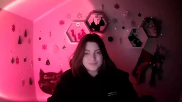 Image 10 of leya_love_leya Stream on Chaturbate on 15 months ago