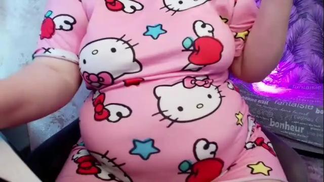 Image 3 of leyaloveee Stream on Chaturbate on 4 months ago