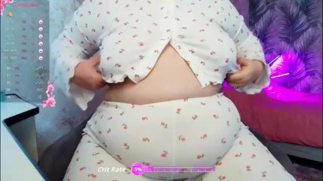 Image 6 of leyaloveee Stream on Chaturbate on 2 months ago