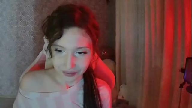 Image 2 of leyanaya Stream on Chaturbate on 2 months ago