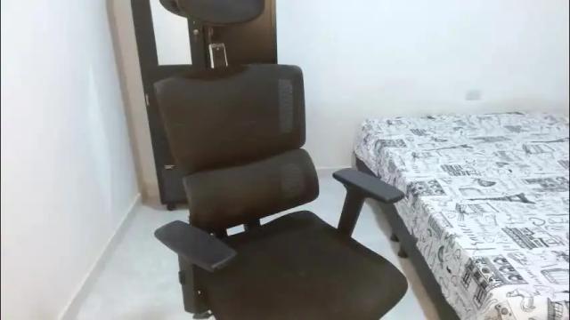 Image 3 of leydy_day Stream on Chaturbate on 5 months ago