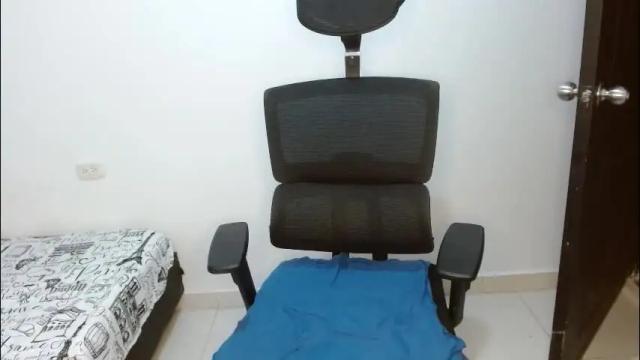 Image 4 of leydy_day Stream on Chaturbate on 1 month ago