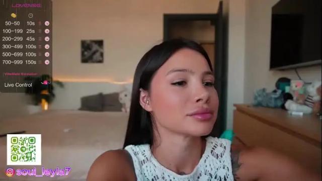 Image 2 of leyla_ly Stream on Chaturbate on 3 months ago