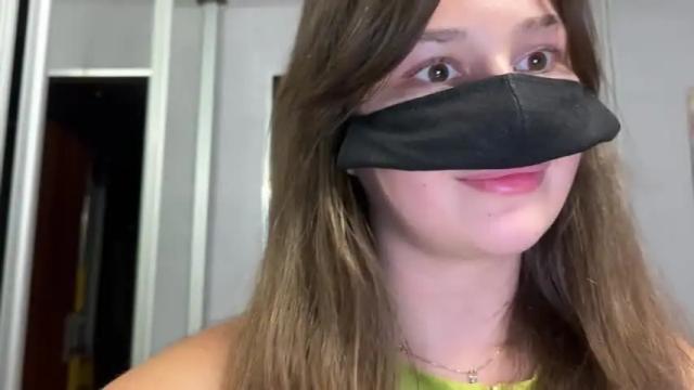 Image 3 of leyla_on_sport Stream on Chaturbate on 14 months ago