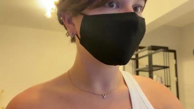 Image 10 of leyla_on_sport Stream on Chaturbate on 14 months ago