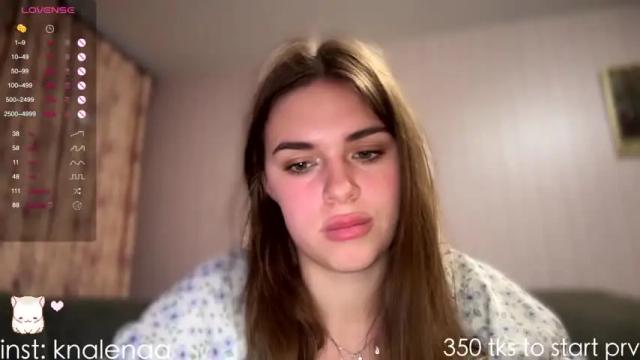 Image 2 of leyla_purr Stream on Chaturbate on 20 months ago