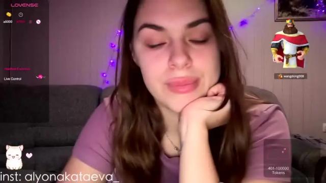 Image 10 of leyla_purr Stream on Chaturbate on 17 months ago