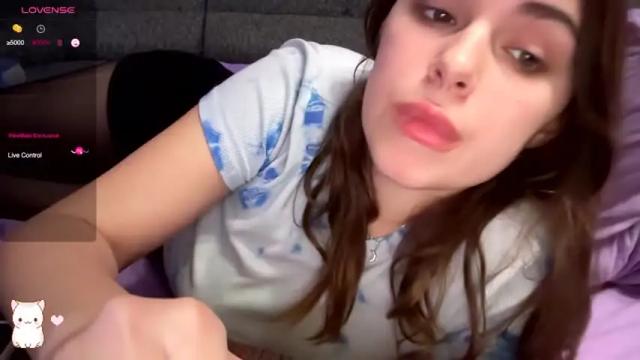 Image 4 of leyla_purr Stream on Chaturbate on 19 months ago