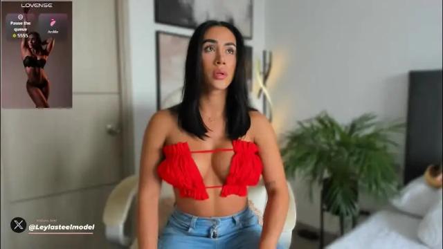 Image 3 of leyla_steel Stream on Chaturbate on 1 month ago