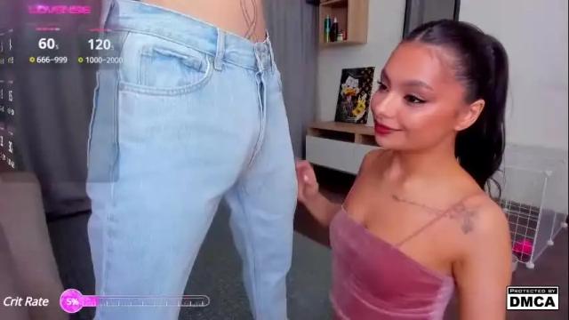 Image 11 of leyla_tyler Stream on Chaturbate on 24 days ago