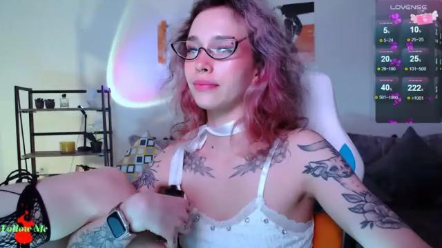 Image 12 of leylanoir Stream on Chaturbate on 12 months ago