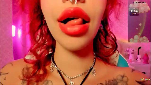 Image 2 of leylanoir Stream on Chaturbate on 4 months ago