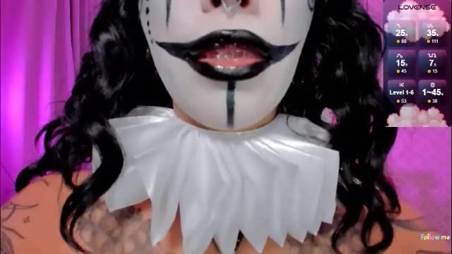 Image 2 of leylanoir Stream on Chaturbate on 1 month ago