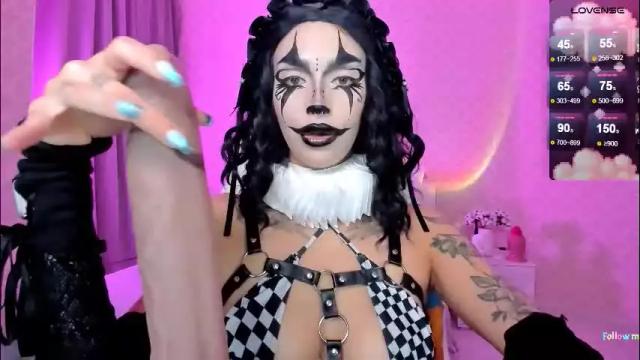 Image 2 of leylanoir Stream on Chaturbate on 1 month ago