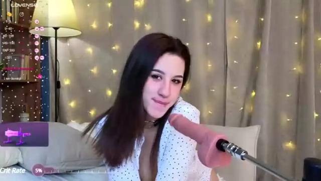 Image 3 of lezy_liza Stream on Chaturbate on 17 months ago