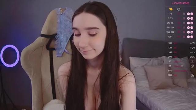 Image 7 of lezyliza Stream on Chaturbate on 17 months ago