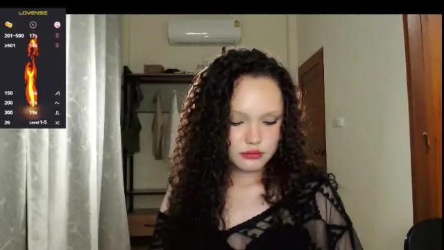 Thumbnail 1, li_on_line's Stream at Chaturbate, 2 months ago