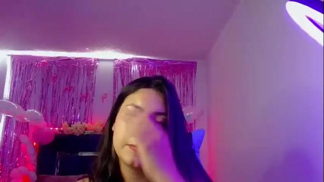 Image 11 of lia_14_ Stream on Chaturbate on 28 days ago