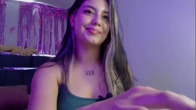 Image 6 of lia_14_ Stream on Chaturbate on 1 month ago