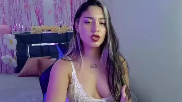 Image 11 of lia_14_ Stream on Chaturbate on 1 month ago