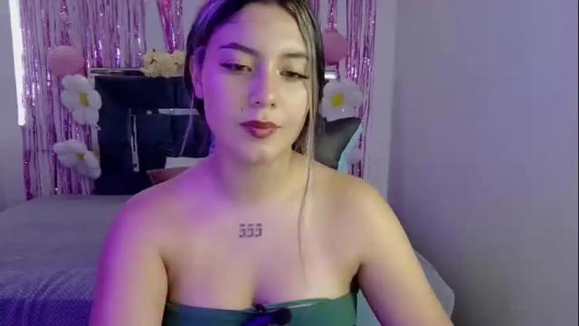 Image 7 of lia_14_ Stream on Chaturbate on 1 month ago