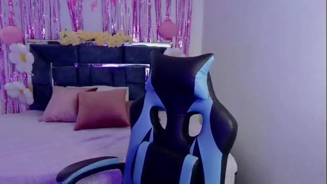 Thumbnail 1, lia_14_'s Stream at Chaturbate, 28 days ago