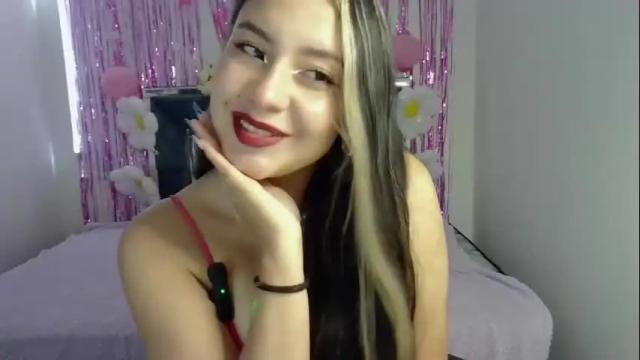 Image 12 of lia_14_ Stream on Chaturbate on 20 days ago