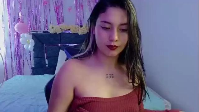 Image 6 of lia_14_ Stream on Chaturbate on 1 day ago