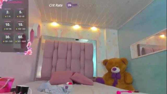 Image 2 of lia_angels Stream on Chaturbate on 13 days ago