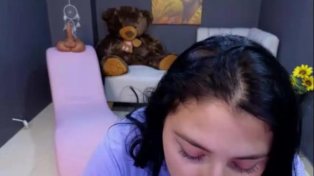 Image 4 of lia_assholeorange_ Stream on Chaturbate on 5 days ago