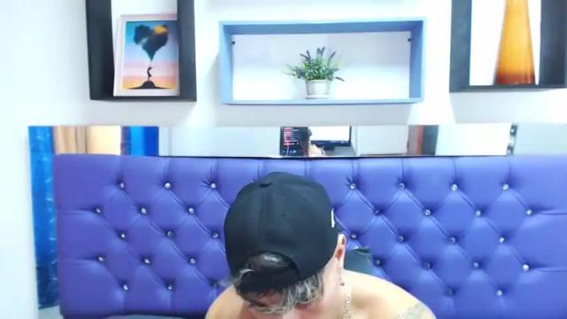 Thumbnail 1, lia_damian's Stream at Chaturbate, 19 months ago