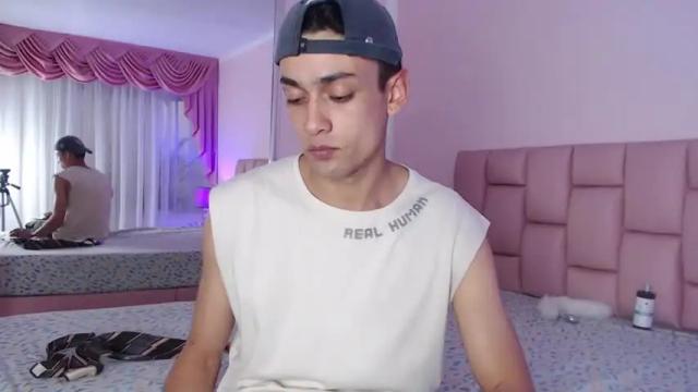 Thumbnail 1, lia_damiian's Stream at Chaturbate, 25 months ago