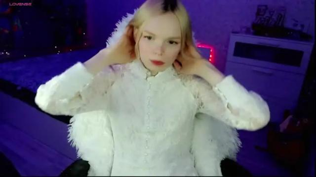 Image 7 of lia_girlnextdoor Stream on Chaturbate on 8 months ago