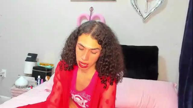 Image 4 of lia_hdz Stream on Chaturbate on 4 months ago