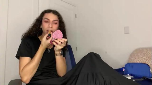 Image 2 of lia_hdz Stream on Chaturbate on 1 month ago