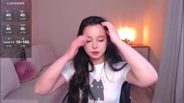 Image 10 of lia_hetty Stream on Chaturbate on 2 months ago