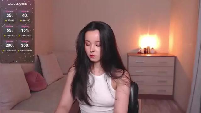 Image 8 of lia_hetty Stream on Chaturbate on 2 months ago