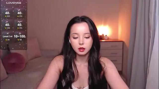 Image 11 of lia_hetty Stream on Chaturbate on 2 months ago