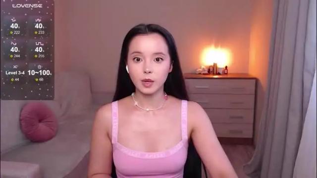 Image 6 of lia_hetty Stream on Chaturbate on 2 months ago