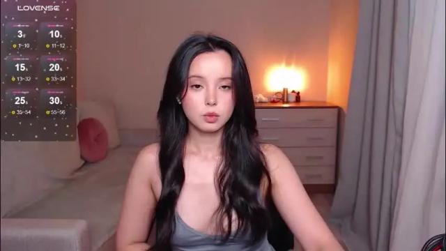 Image 2 of lia_hetty Stream on Chaturbate on 2 months ago
