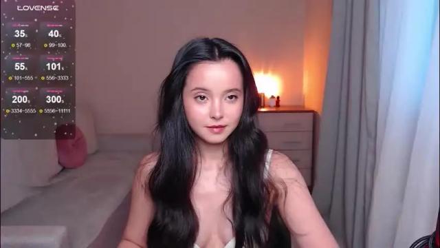 Image 4 of lia_hetty Stream on Chaturbate on 2 months ago