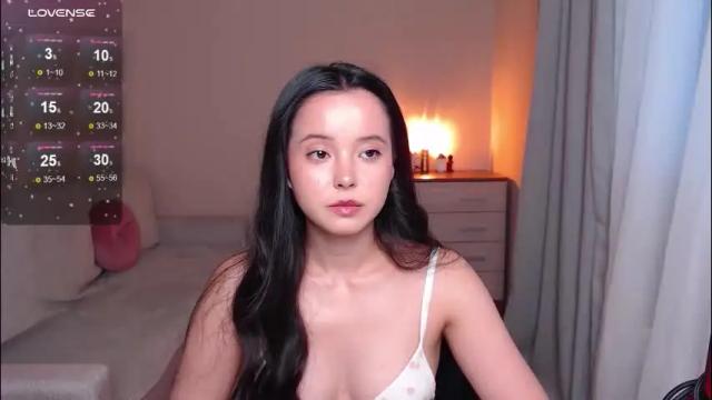 Image 8 of lia_hetty Stream on Chaturbate on 2 months ago